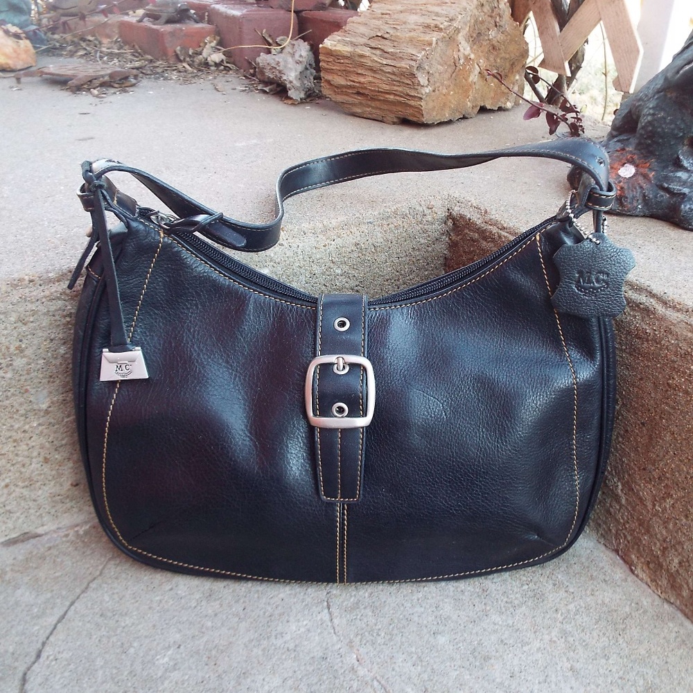 Marc Chantal M.C. Black Leather Shoulder Bag Cute!
